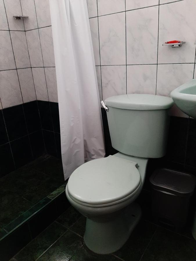 Hostal Don Cristobal 阿亚库乔 外观 照片